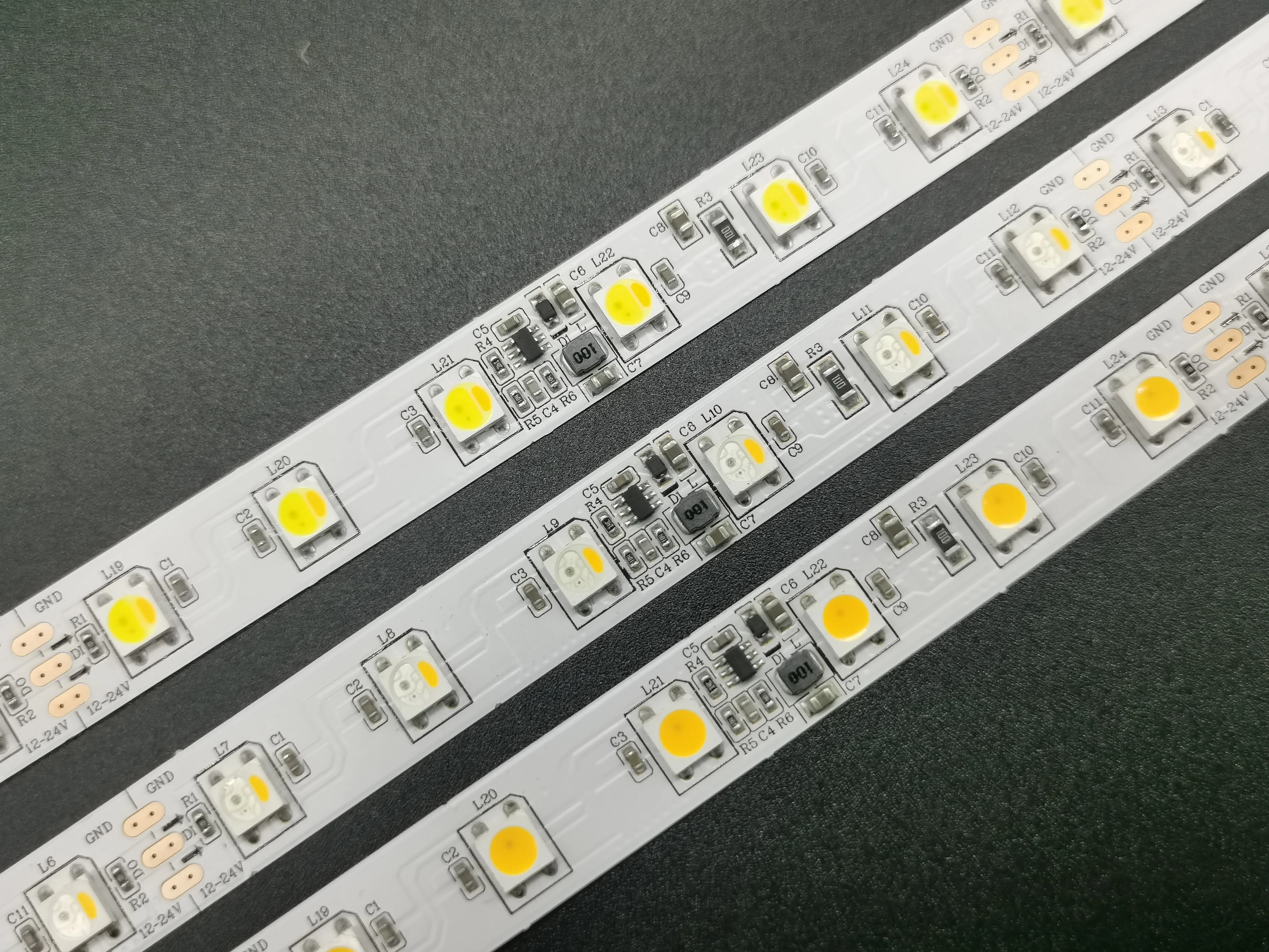 

SK6812(Similar WS2812B) RGB/RGBW/RGBWW /WWA Individual Addressable 60leds/Pixels/M led Strip IP30/65/67 DC12-24V Input