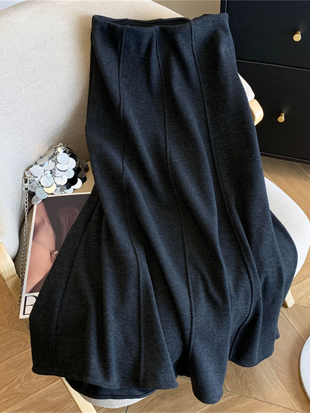 

Утепленная зимняя женская юбка из флиса с высокой талией, А-силуэт, в корейском стиле, для повседневной носки, шерстяная, с 3D-эффектом, 8 элементов, 3D-дизайн.