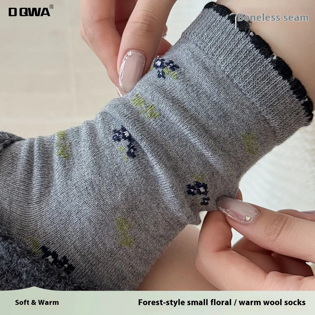 

4 пары детских осенне-зимних теплых нескользящих шерстяных носков до середины икры на шнуровке с мелкими цветочными узорами