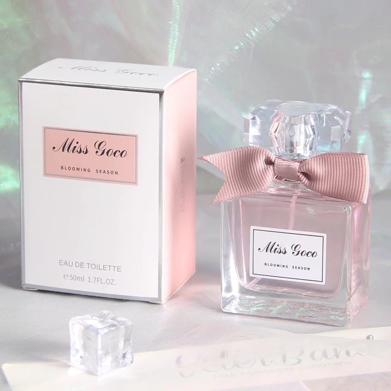 This fresh scent is suitable for both men and women. It exudes a refreshing aroma throughout the day, making it perfect for your