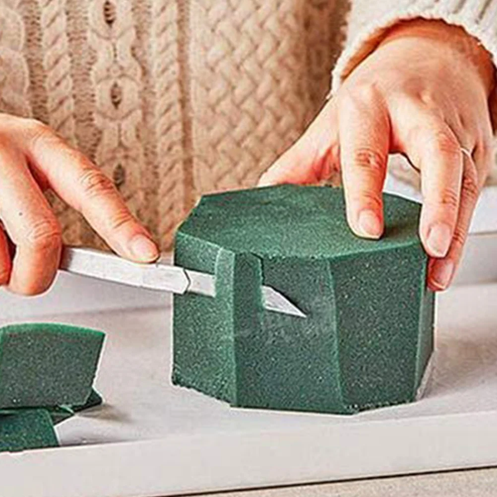 

10Pcs Floral Mud Round Blocks Easy Absorption Flower Mud for Flower Arrangement Wedding Floral Accessory Supplies