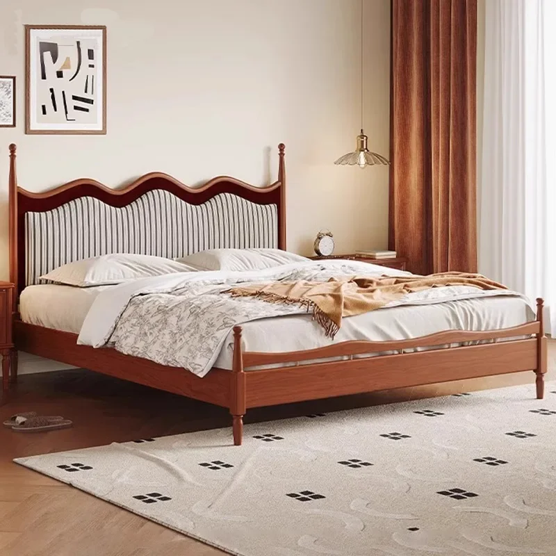 French Solid Wood Soft Bag Bed Retro Cream Style 1.8m Designer Double Bed Bedroom Furniture Medium Antique Wedding Bed