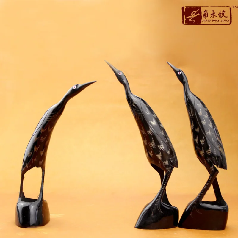 

Horned Dragonfly]Hand-carved Yak Horn Ornament with Crane Motif Horn crafts