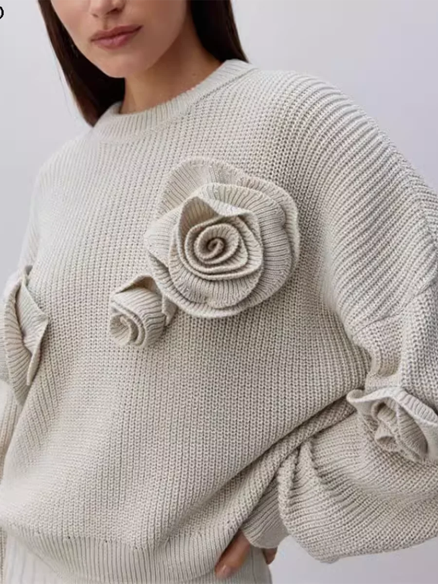 TWOTWINSTYLE Solid Patchwork Appliques Knitted Sweaters For Women Round Neck Long Sleeve Chic Loose Pullover Sweater Female New