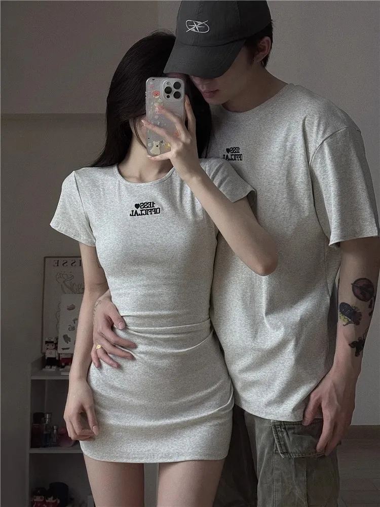 Milan Sle Couple correspondant été ort Sve t-shirt femmes Dr décontracté Version coréenne Polyester fibre a-ligne jupe