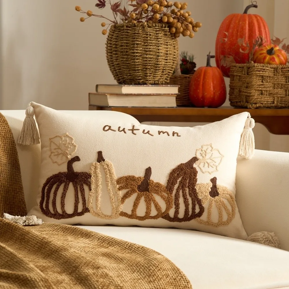 New Pumpkin Tufted Throw Pillow Cover Maple Leaves Soft Cushion Cover Square Rustic Style Pillow Covers Fall Decor