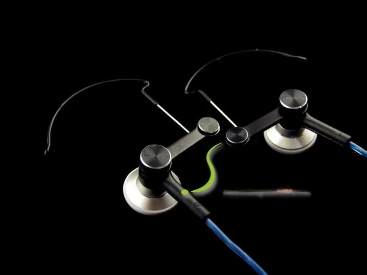 For DIY custom fever EC700 metal ear hanging sports HiFi with microphone mobile phone MP3 female voice popular earphones