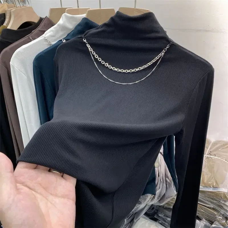 Half-high-necked necklace long-sleeved T-shirt women's early autumn 2024 new slim fashion age-reducing bottoming shirt top.