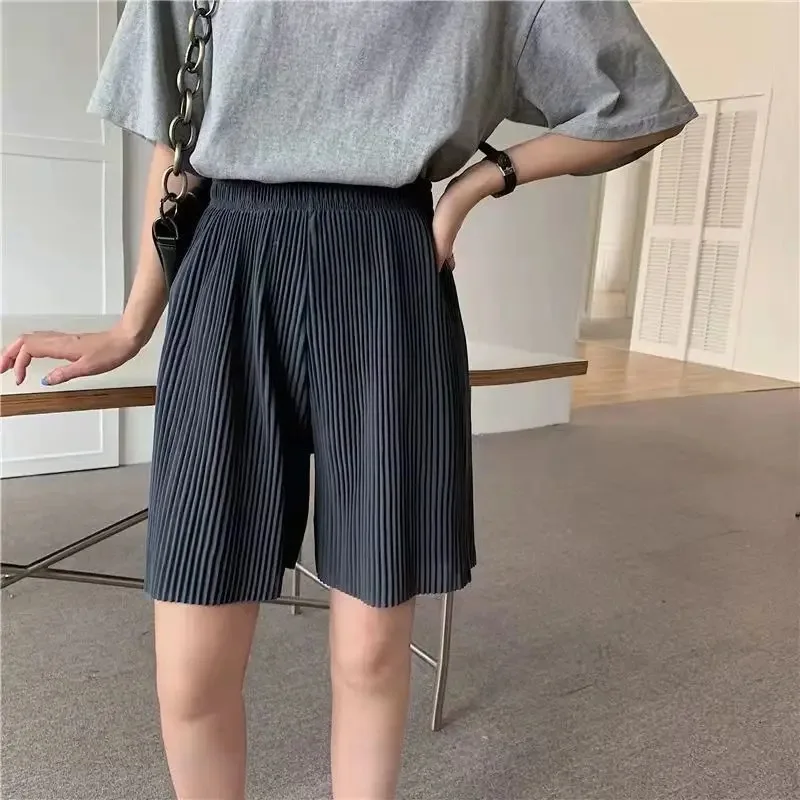 2024 Summer New Women\'s Loose Shorts Fashion Trend Wide Leg Shorts Pleated Women Sports Casual Shorts