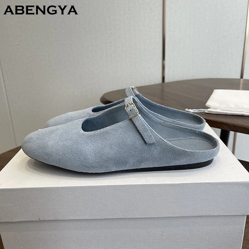 

Новые дизайнерские замшевые шлепанцы-мюли 2026 года с закрытым носком для женщин, летние повседневные туфли для вечеринок, полушлепанцы