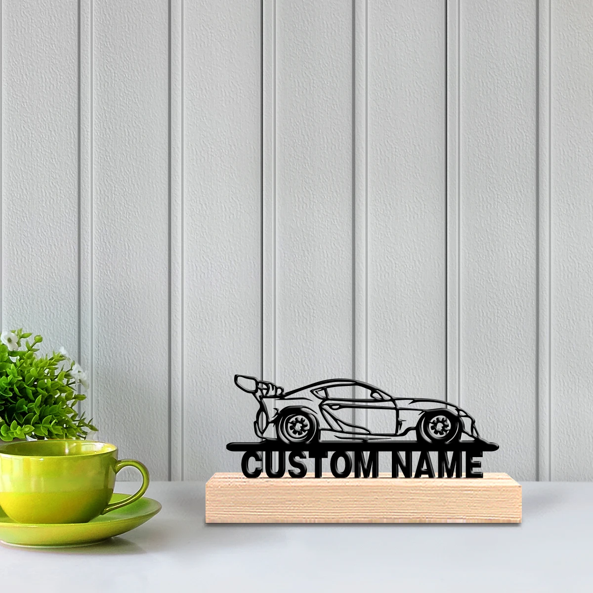 Décoration intérieure moderne en fer et bois, texture de luxe légère et personnalisable, style voiture de course, idéale pour les cadeaux d'avocat, le bureau.
