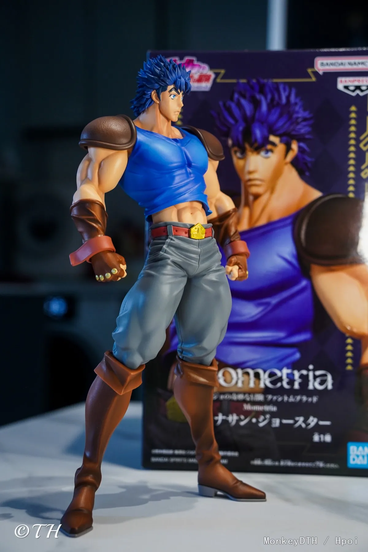 

Оригинальная коллекционная фигурка Джонатана Джостара из аниме «Невероятные приключения ДжоДжо» от Banpresto, 22 см, из ПВХ, в подарок