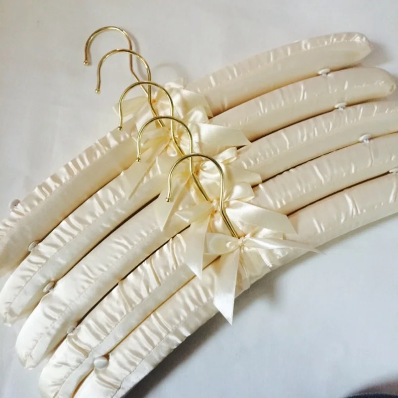 Sponge Clothes Hanger With Hook Silk Satin Fabric Clothes Hanging Clothes Pin Sew Buttons Anti-Slip Wedding Dress White Hangers