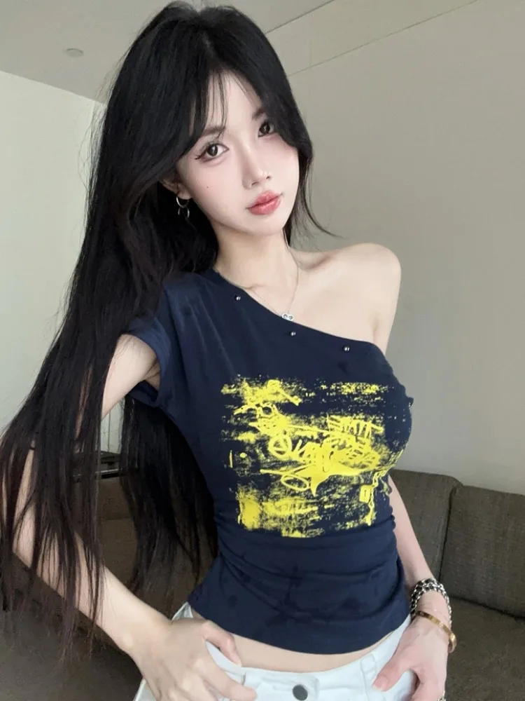 

Summer Short Sleeve T-Shirt Women's Design Sensation Slim Fit Short Style Top Irregular Shoulder Print Hot Girl Korean Style