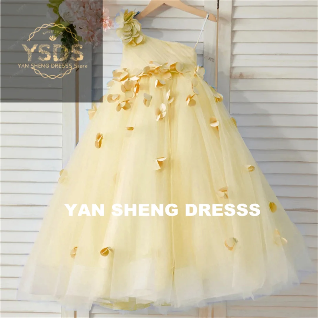 Customized Flower Girl Dresses Sky Blue Petals And Flowers Single Sleeveless For Wedding Birthday Party Banquet Princess Gowns