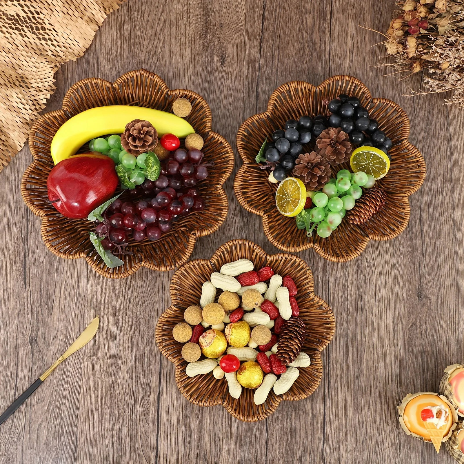 

Kitchen Storage Basket Imitation Rattan Snack Storage Basket Fruit Bread Dessert Candy Storage Plate Christmas Halloween Decors