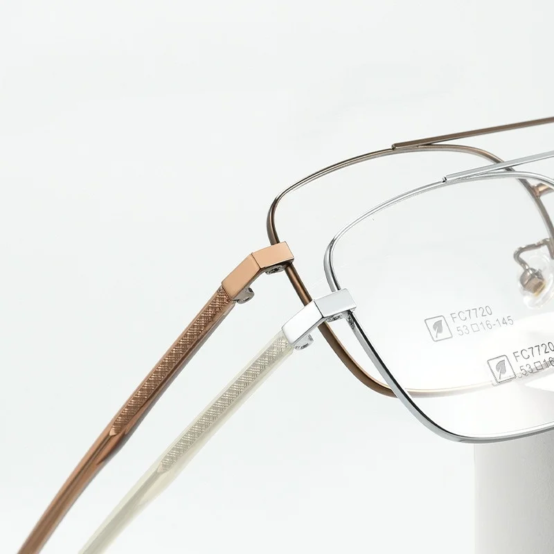 แว่นตาโลหะทรงสี่เหลี่ยมสำหรับผู้ชาย แว่นตาอ่านหนังสือคอมพิวเตอร์ เลนส์สายตา แว่นตาแบบสองบริดจ์สำหรับผู้ชาย +25 ถึง +6.0