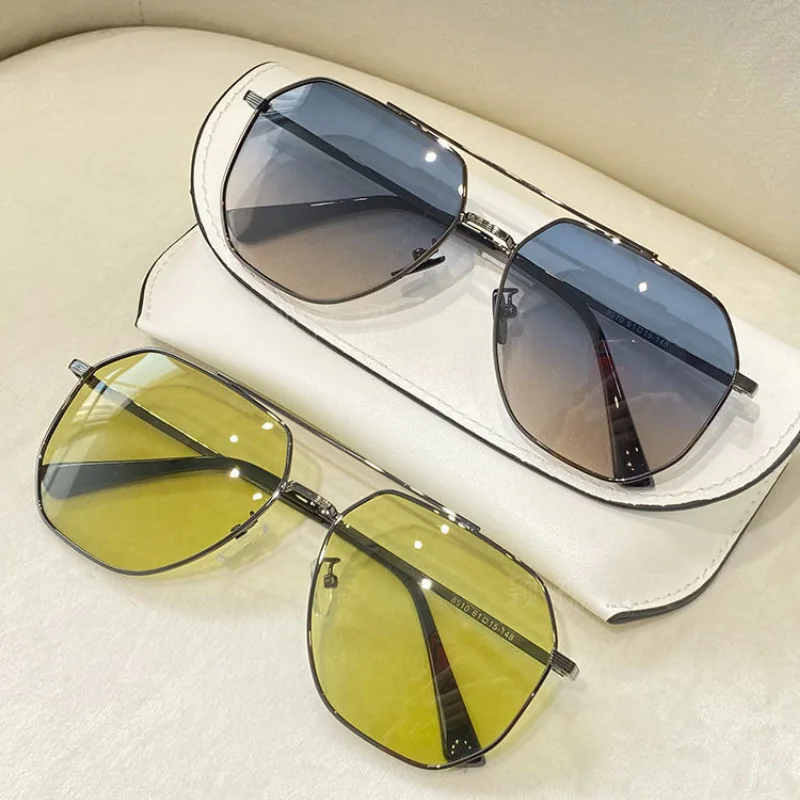 Polarized Pilot Sunglasses UV400 Protection Driving Shades Unisex for Men Women