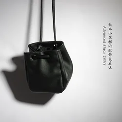 Black Leather Women's New Square Handheld Straddle Bucket Bag