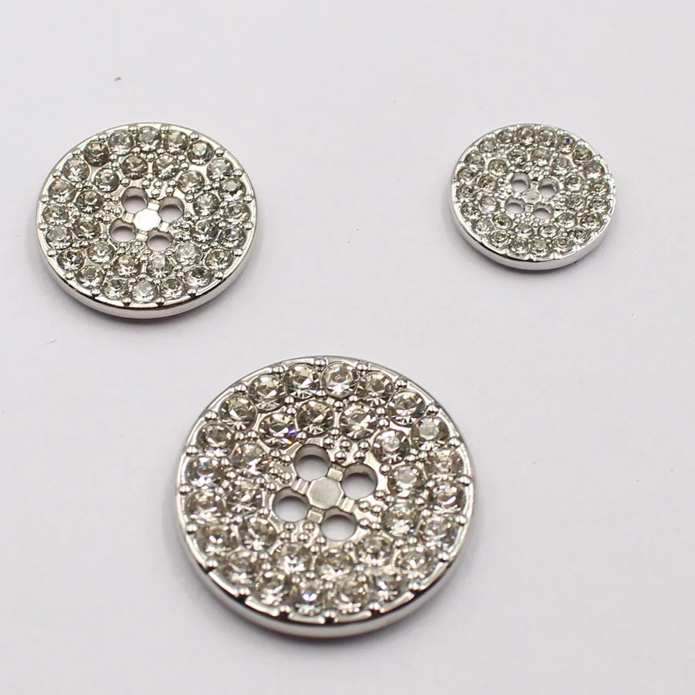 Exquisite 5 silver three size four hole buttons, DIY suitable for sweaters, suits, shoes, accessories