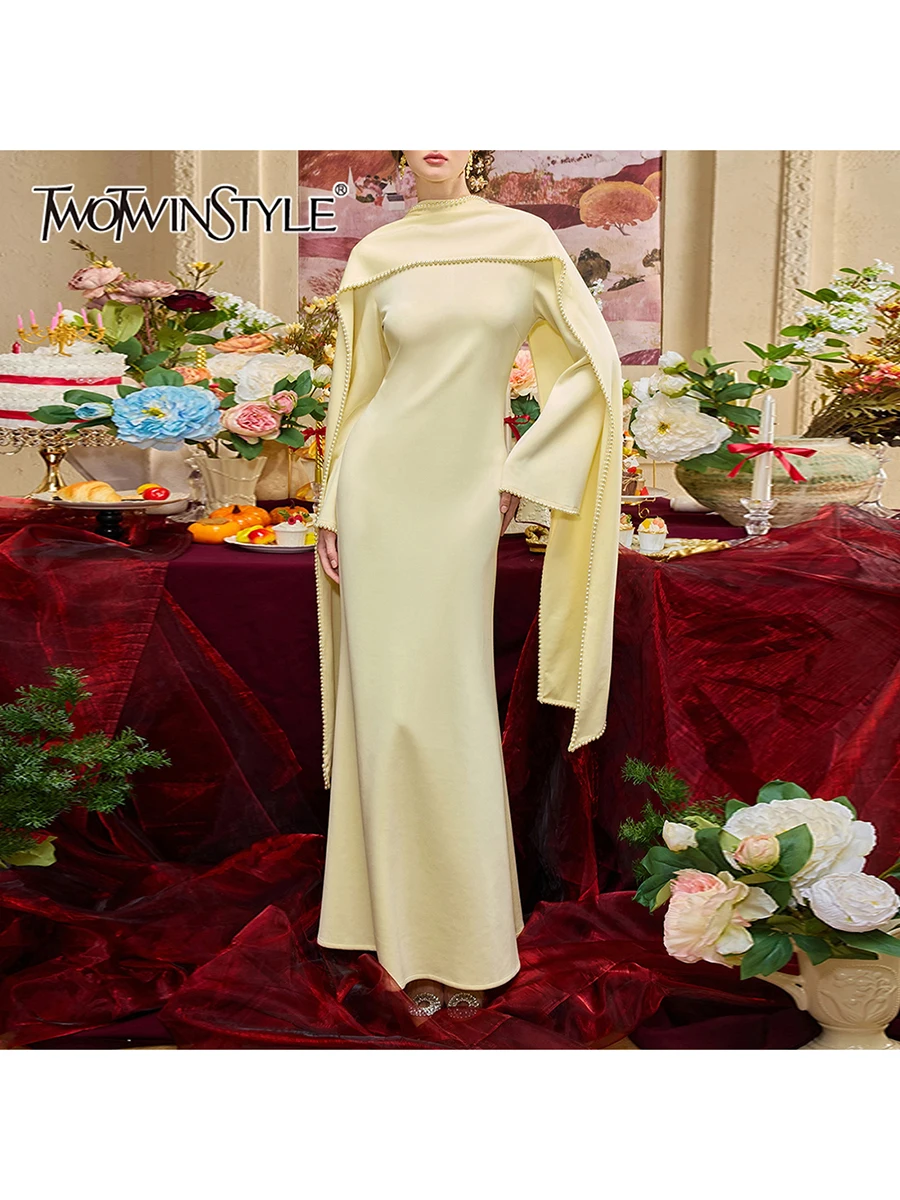 TWOTWINSTYLE – robe minimaliste pour femmes, couleur unie, amincissante, châle épissé, col rond, manches longues, Patchwork de perles, nouvelle collection
