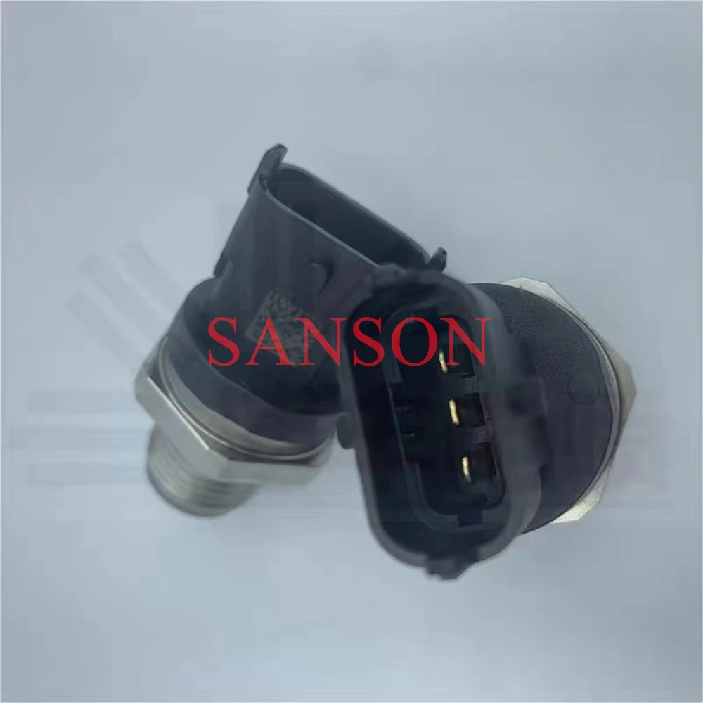 0281002937 Fuel Rail Pressure Sensor For Cumminss Volvoo Ivecoo Man Fiatt Renaultt Common Regulator OEM 0281002937 504247741 504
