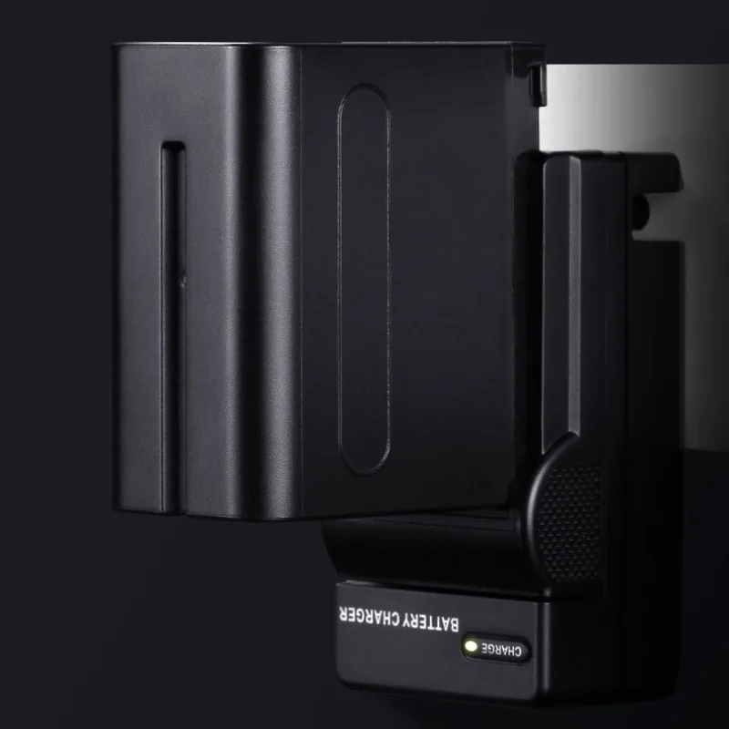 7800mAh NP-F970 カメラバッテリー ソニー F550/F570/F750/F770/F960/F970/F930 デジタル一眼レフカメラ対応
