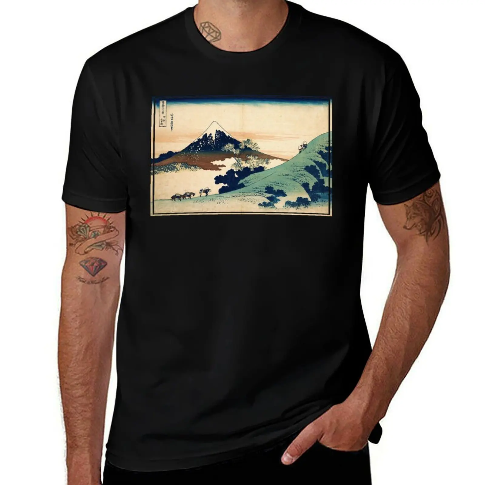 

Fuji from Inume Pass by Katsushika Hokusai T-Shirt luxury designer T-shirts oversize oversized men clothes