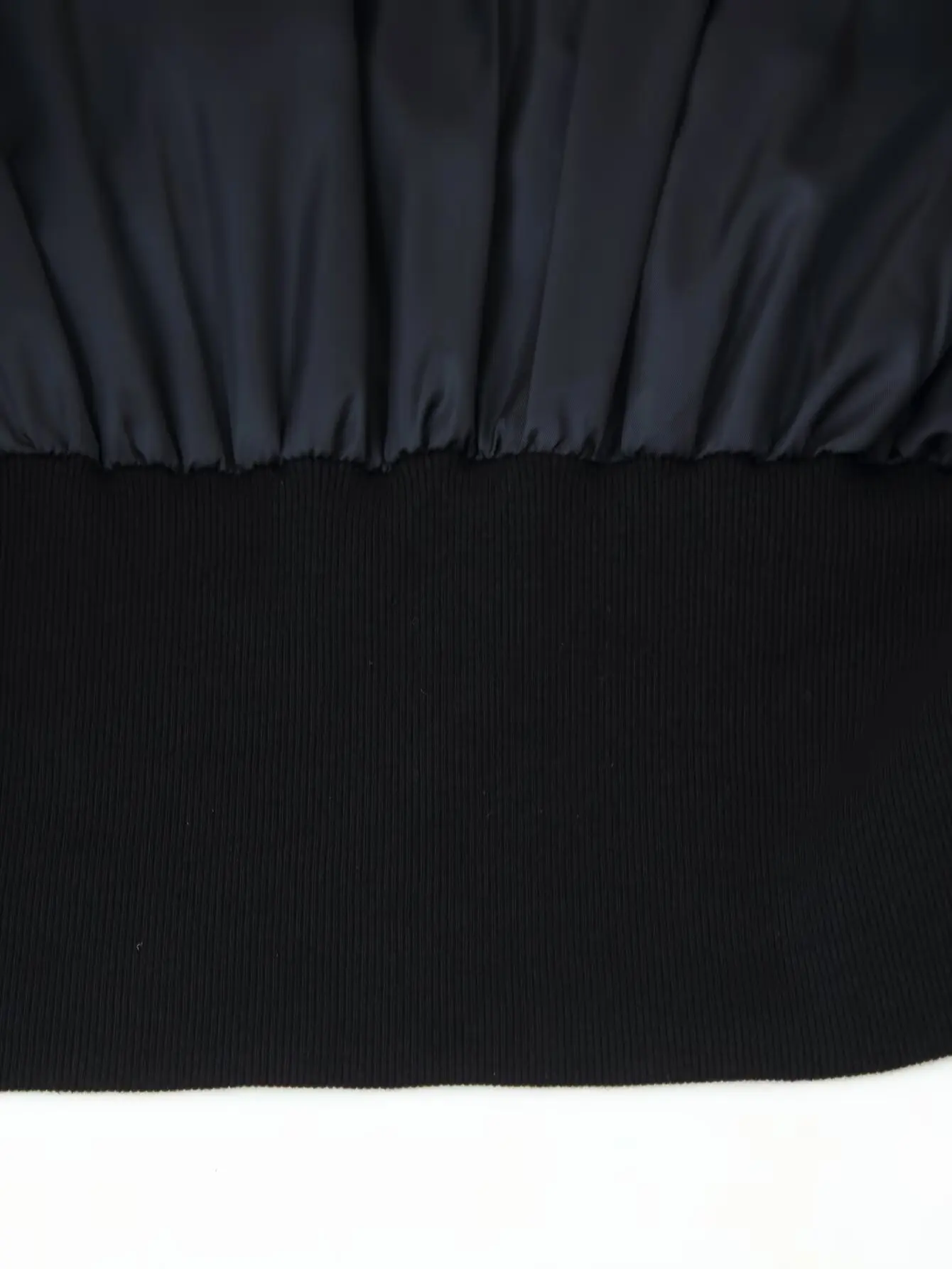 2025 inverno nova chegada jaqueta acolchoada feminina gola remendo-bolso cintura-definamento moda curto comprimento jaqueta quente