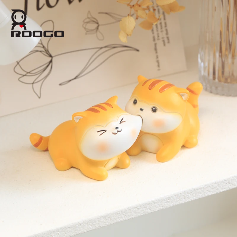 Kawaii Cute Cat Doll Ornaments Figures Statue Mini Model Desktop Toys Gifts for Room Office Kids Car Home Decoration Accessories