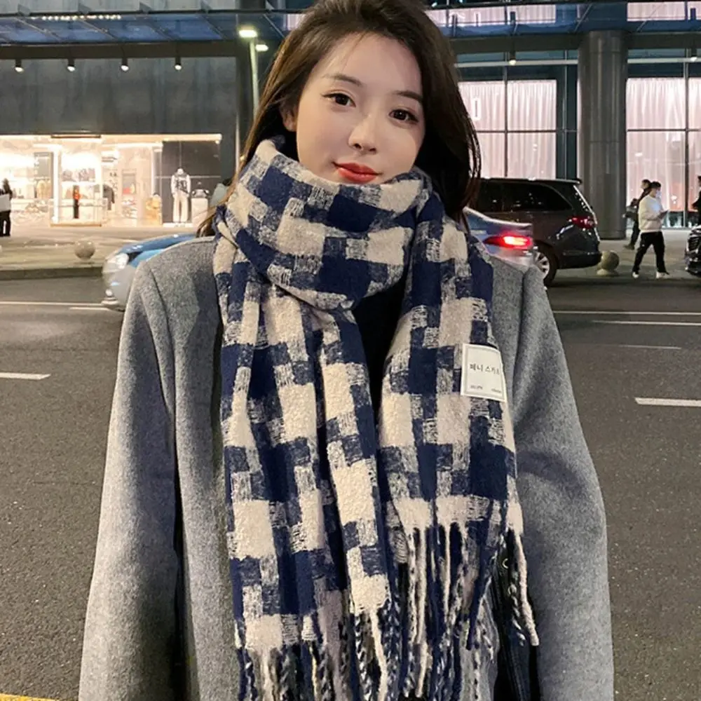 

New Korean Large Checkered Scarves Fashionable Versatile Woman Thick Scarf Winter Outdoor Pattern Warm Scarves