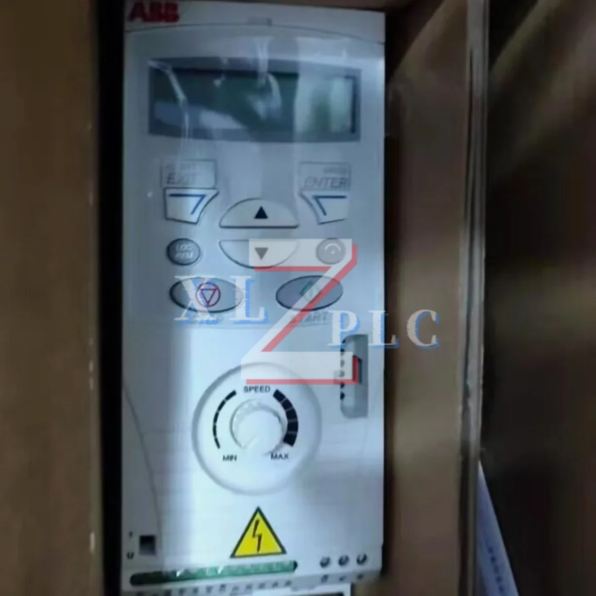 جديد في المخزون محول التردد ACS150-03E-03A3-4 ACS150-03E-04A1-4