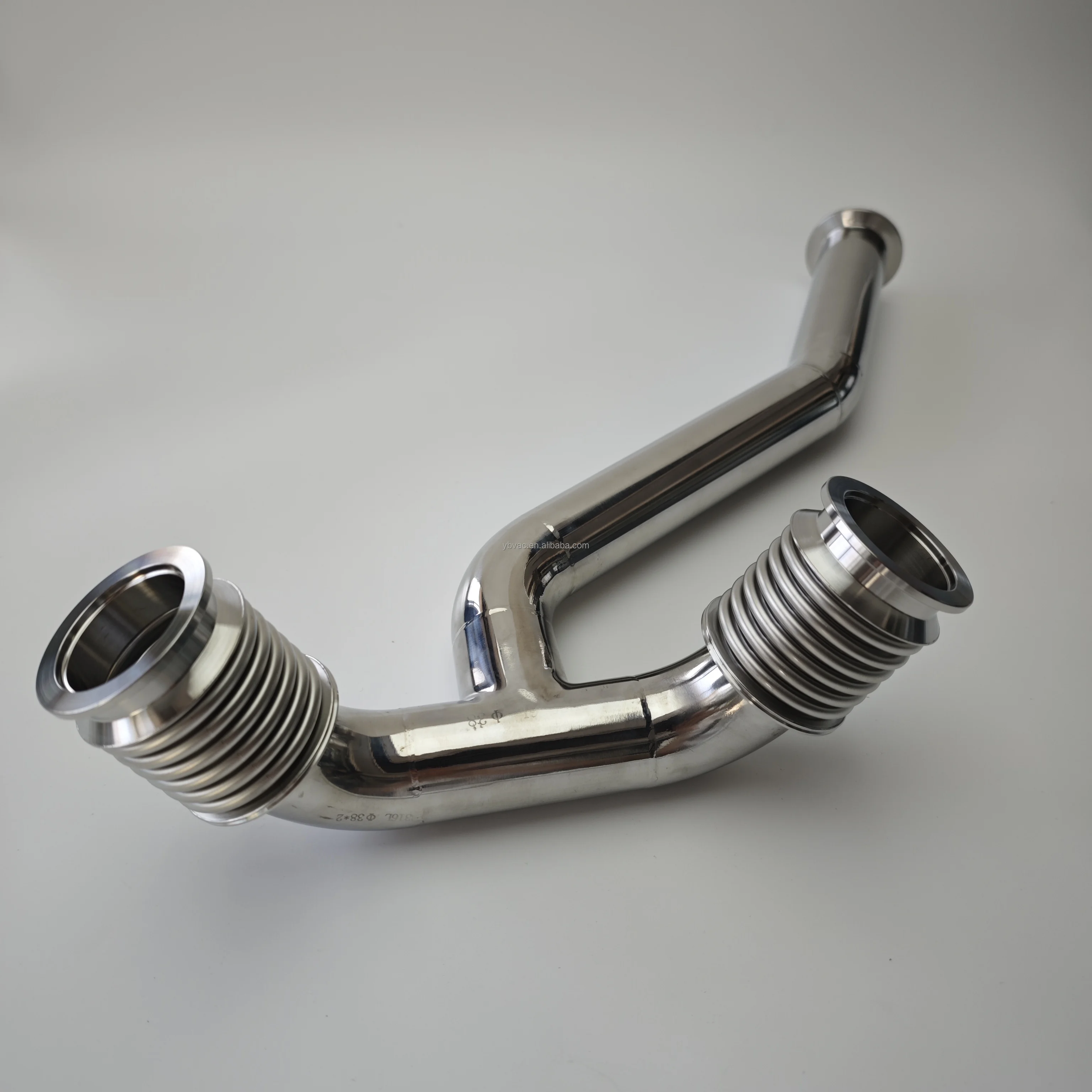 Рисунок 3 - Изготовленный на заказ фланец KF с тройным зажимом