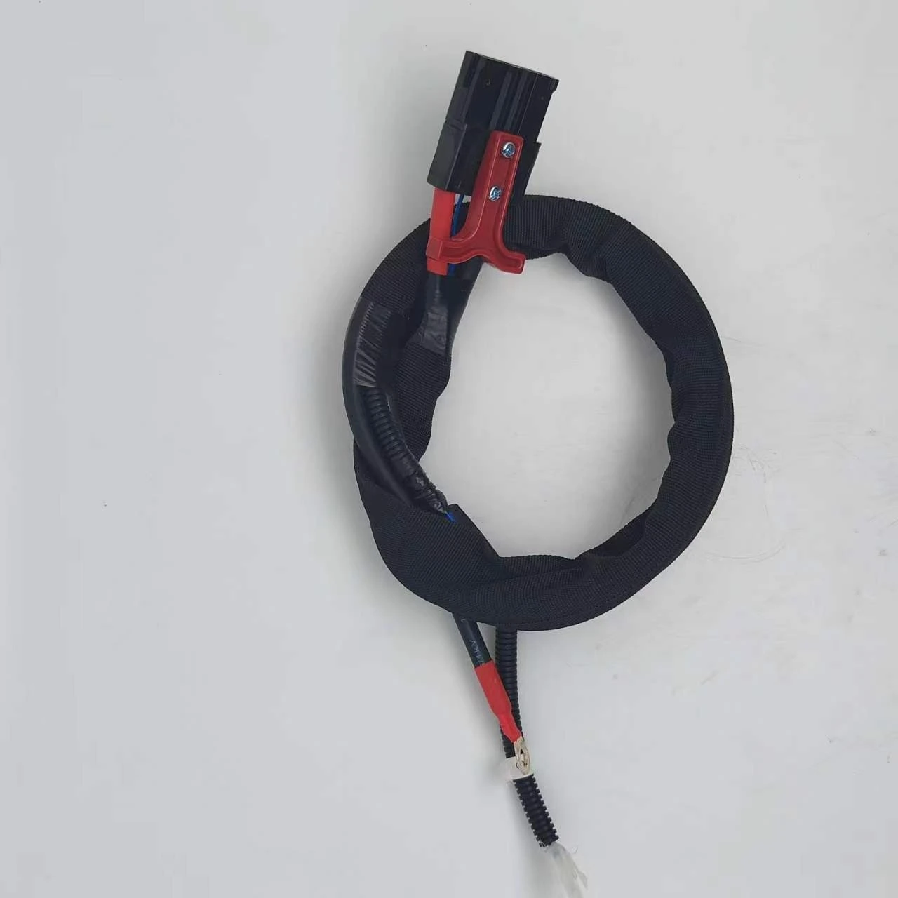 قطع غيار الرافعة الشوكية AIMB155-790000-000 قطع غيار شاحنة البليت كابل الجسم