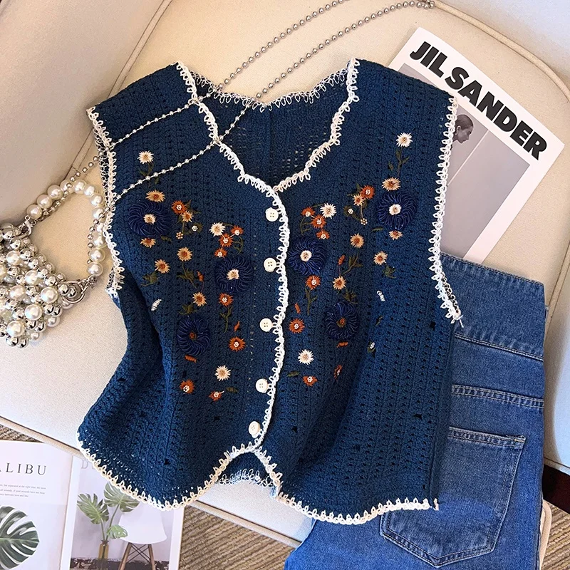 Colete Tricotado Feminino com Bordado e Recortes, Moda Casual de Outono, Ajuste Solto em Poliéster