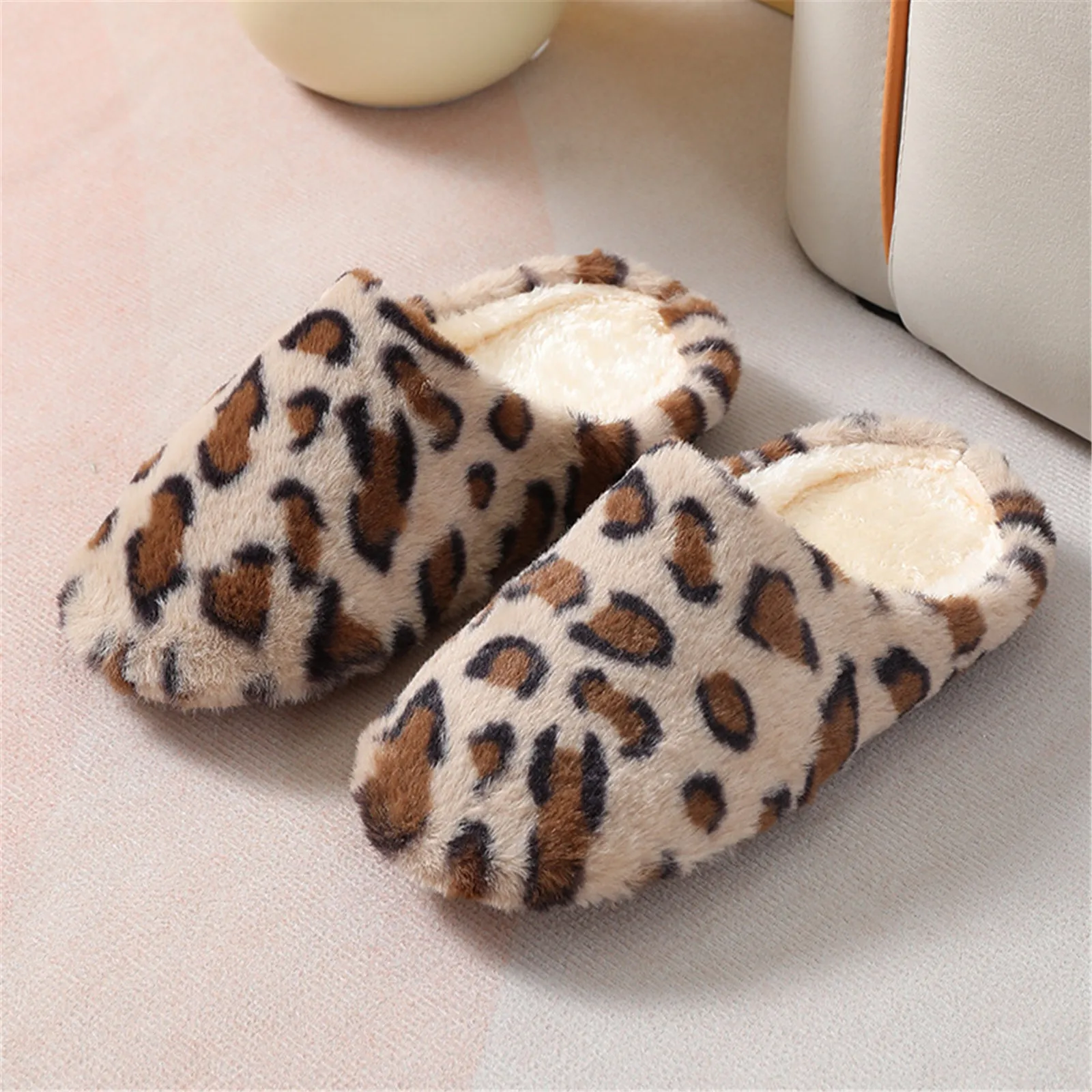 Women Indoor Slippers Warm Plush Leopard Home Slipper Anti Slip Autumn Winter Shoes Woman House Floor Soft Slient Slides