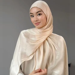 Nuovo Hijab glitterato in tinta unita 2 pezzi con sottopelo Scialle hijab in crêpe di raso luccicante per donna musulmana morbida