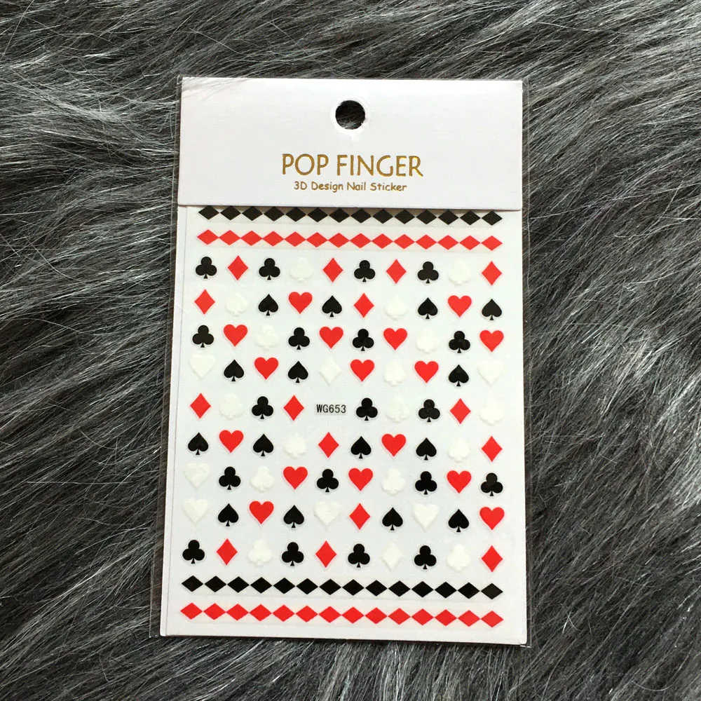 3D Poker tasarım Nail Art Sticker iskambil kartları kendinden yapışkanlı dekorasyon kulübü elmas kral kraliçe kalp maça kırmızı siyah tırnak