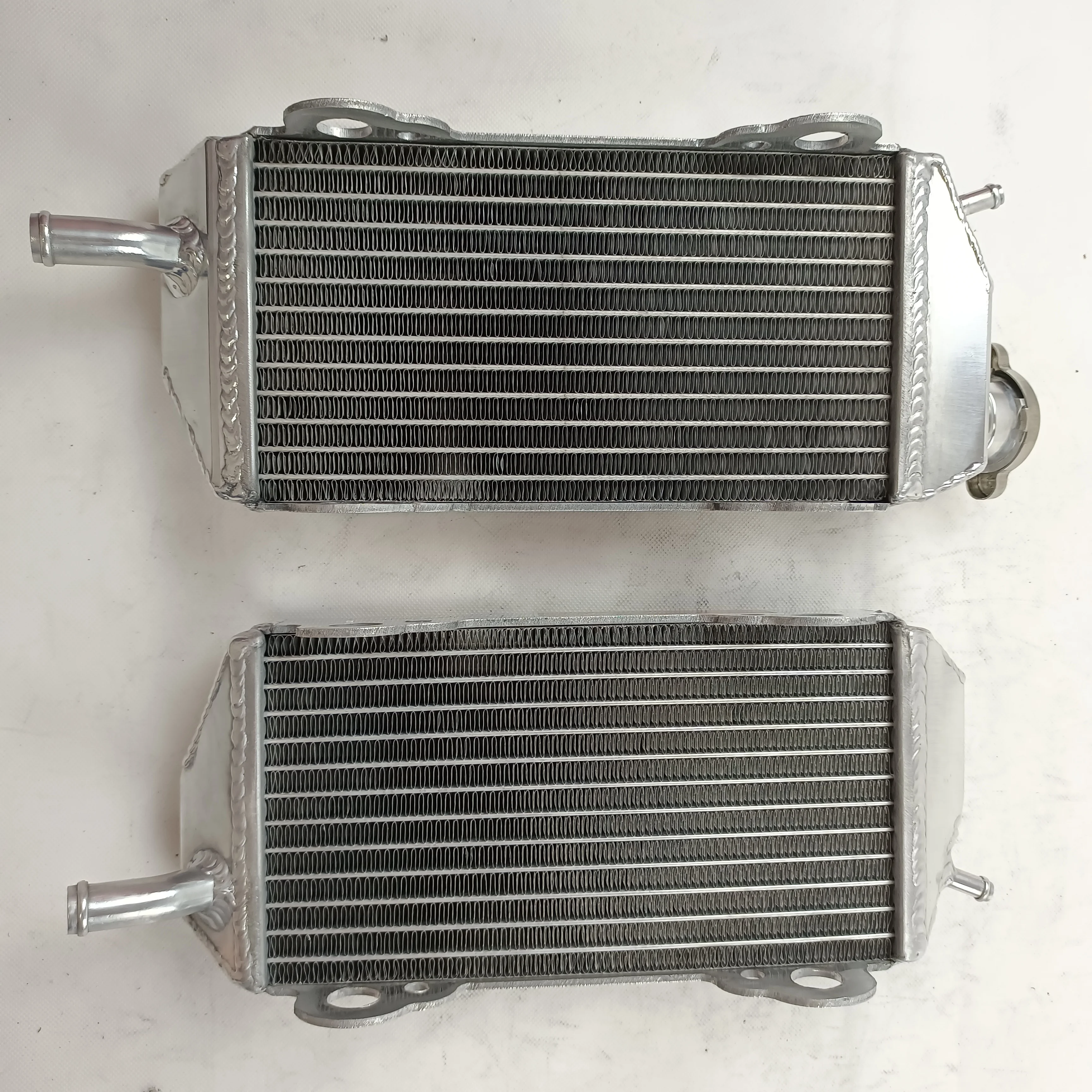 For 2007-2017 GAS GAS EC200 EC250 EC300 MX250 Aluminum Radiator Cooler Cooling Coolant 2007 2008 2009 2010 2011 2012 2013 2014