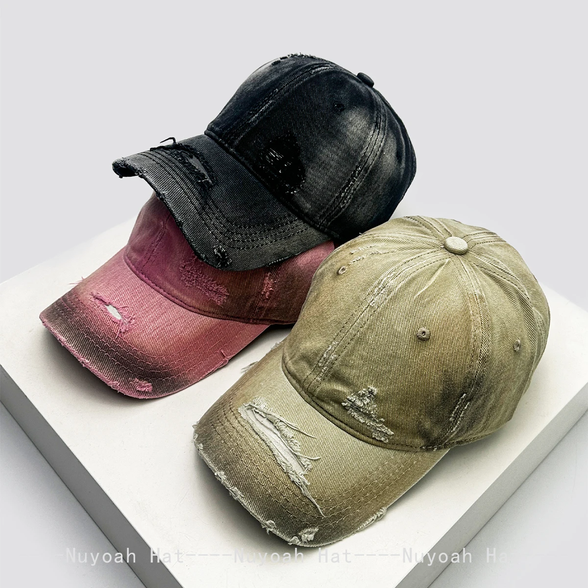 New Men Women Gradient Color Solid Baseball Hats Sunshade Broken Style Versatile Personal Peaked Caps Distress Fashion Street