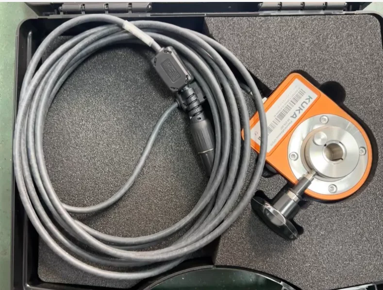 

Манометр KUKA 00-276-267 CFS10, новый