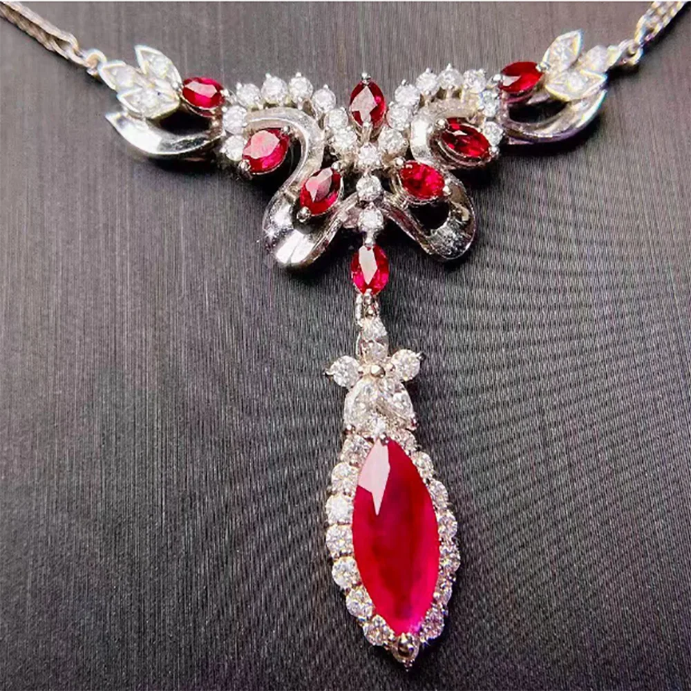 Luxury Noble Rupee Synthetic Ruby Jewelry Silver Color Pendant Designer Necklace