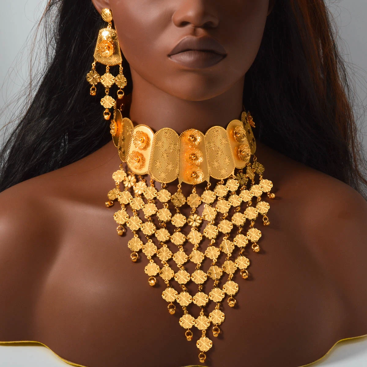 Dubai 18k Gold Plated Copper Necklac Earrings 2pcs Set Bride Wedding Jewelry Set Women Traditional Classic Accessories Gifts