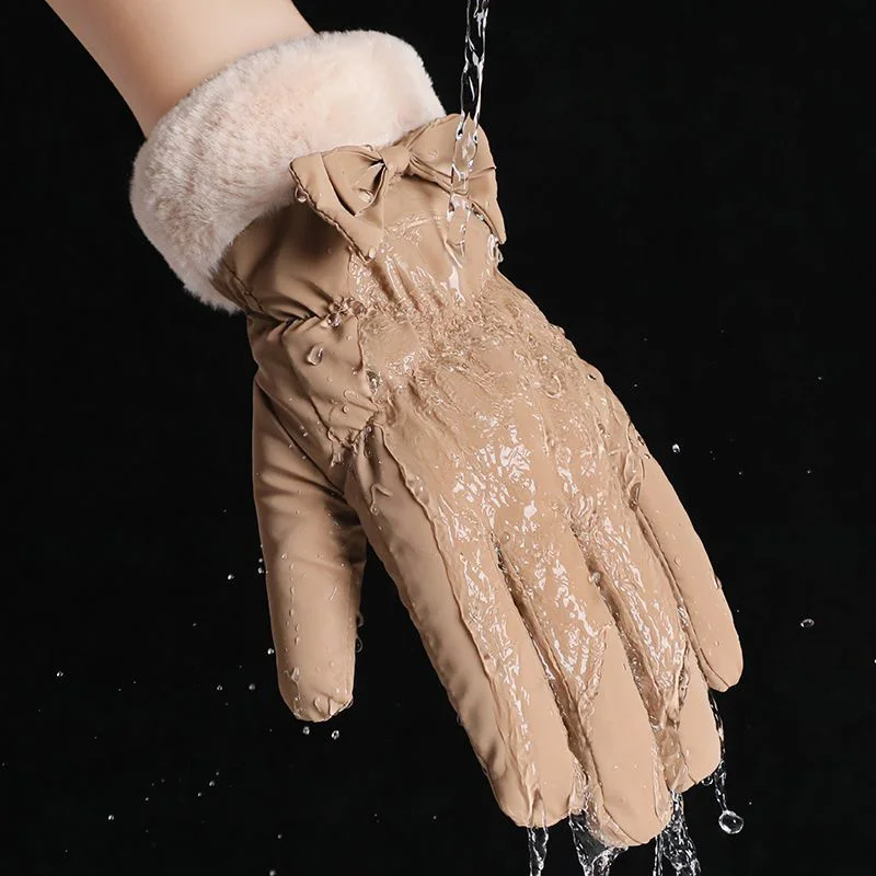 Winter Women's Thick Velvet Windproof and Touch Screen Cycling Warm Gloves Are The Best Choice for Holiday Gifts