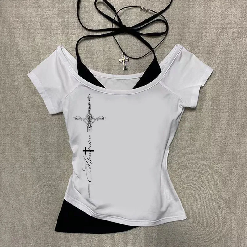 Women's Vintage Y2K Retro Grunge Print Crop Top Summer Gothic Fashion Streetwear Short Sleeve T-Shirt with Hanging Neck Design