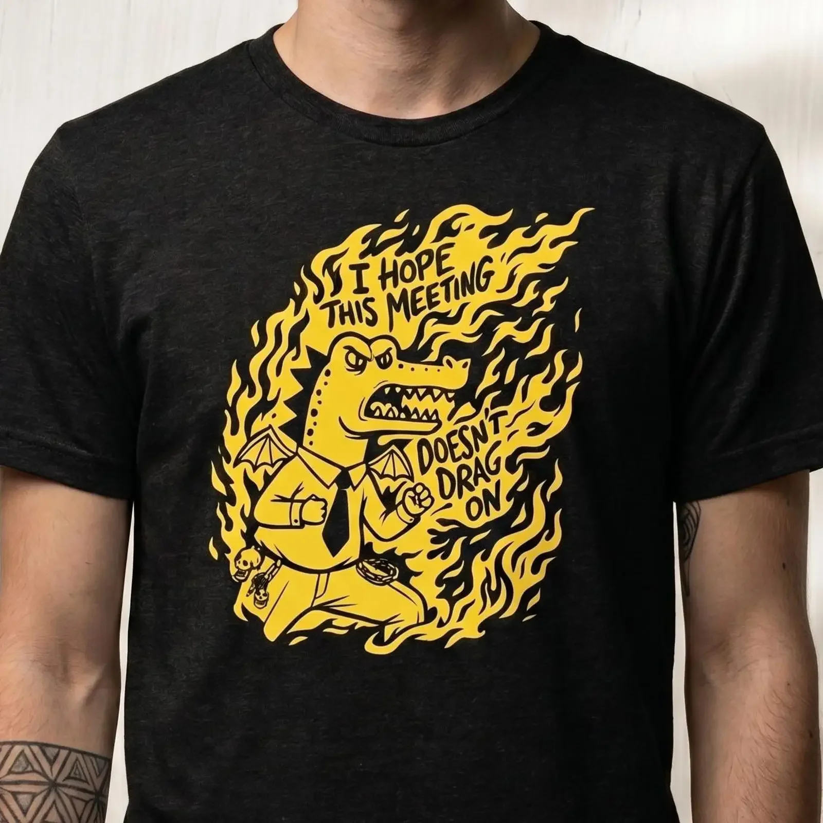 T-shirt humoristique « J'espère que cette réunion ne va pas durer » avec motif dragon dinosaure, style streetwear vintage délavé, idéal pour le quotidien
