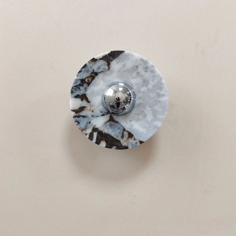 Wandleuchte aus Naturmarmor