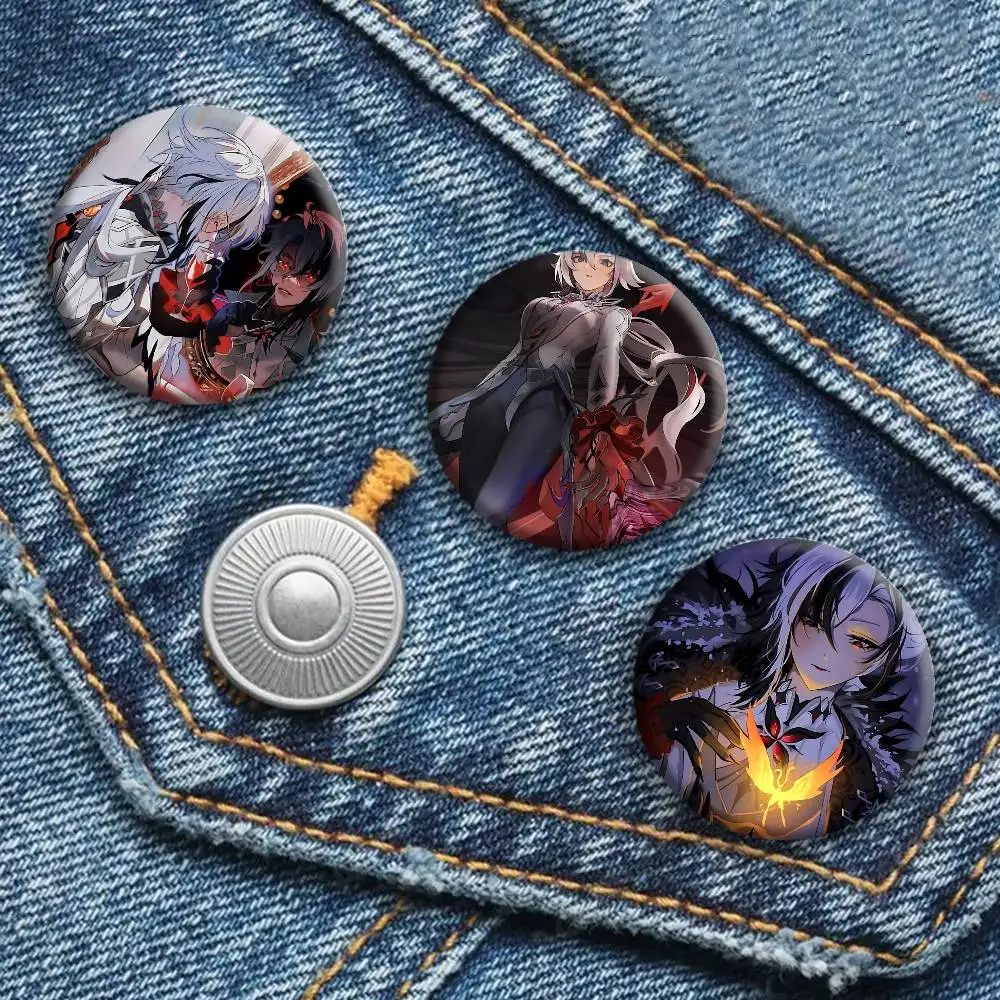 Game Genshin Impact Arlecchino Round badge lapel pin backpack clothing jewelry accessories gift brooch