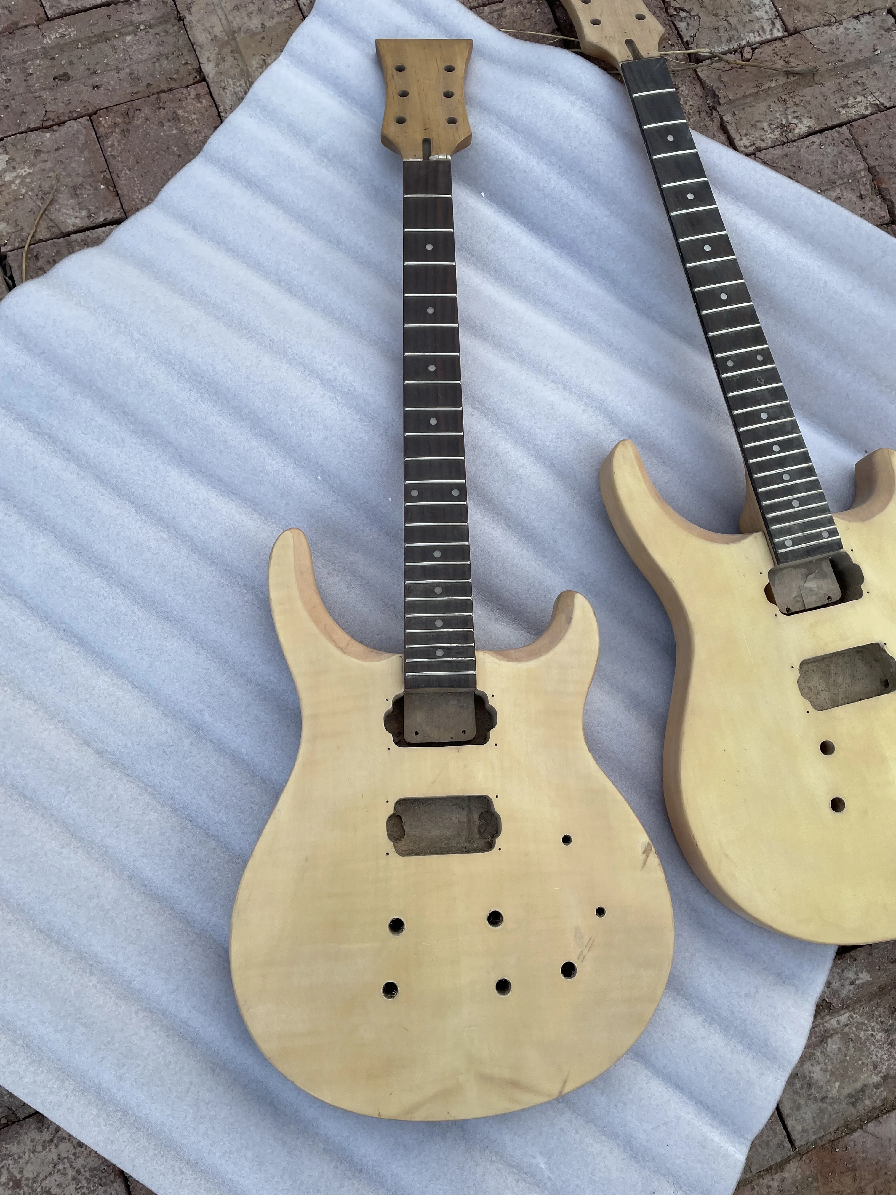 Semi-finished Electric Guitar, Neck and Body Guitar Kit, DIY Part Stock, Real Photo, White Blank Guitar, High Quality, 1 Set