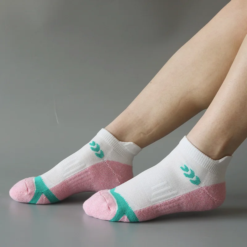 

New Durable Sports Cotton Socks Terry Men Women Athletic Cycling Crew Reinforced Heel Toe Blister Protection 1W506